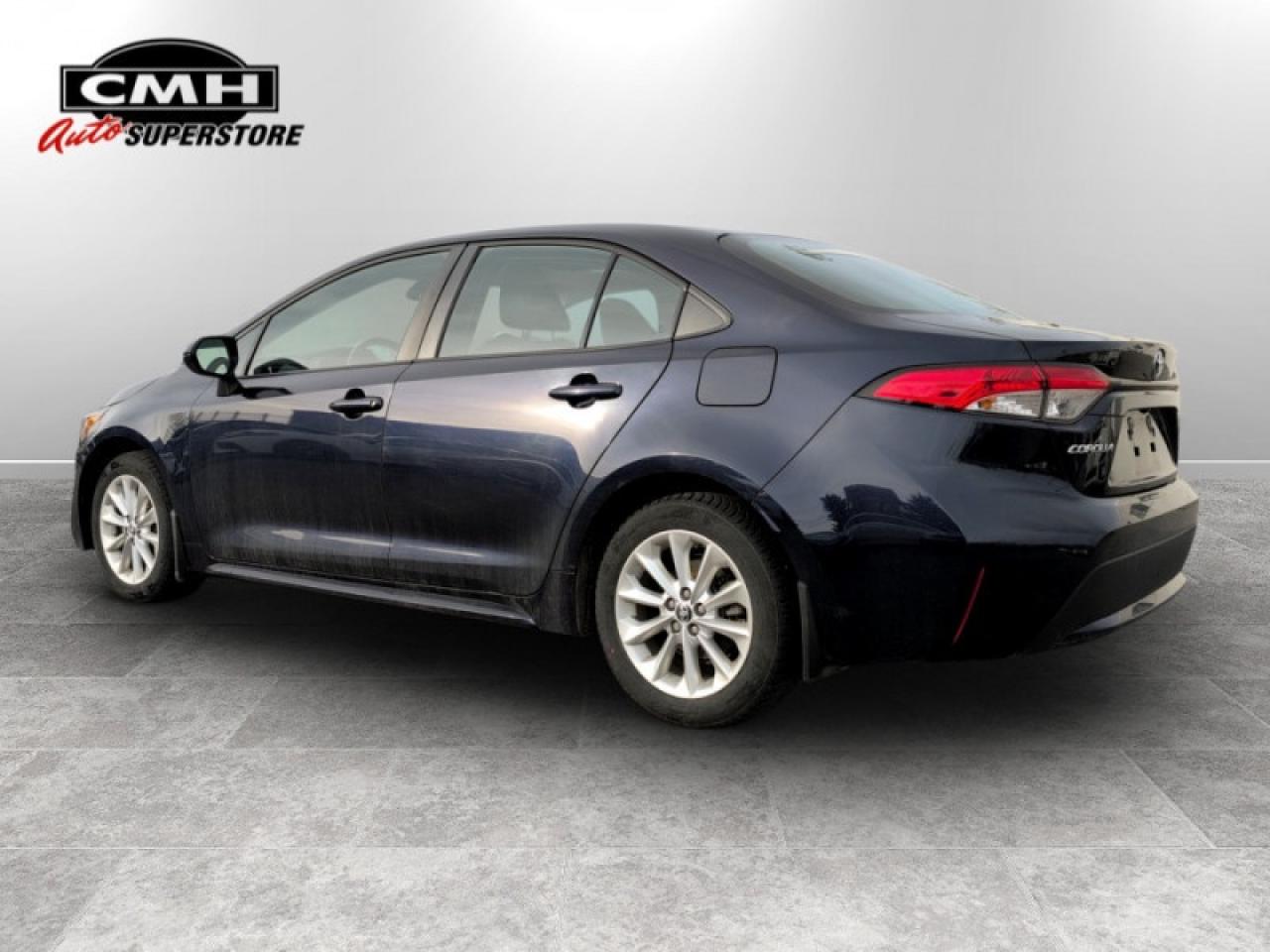 2021 Toyota Corolla LE CVT Photo