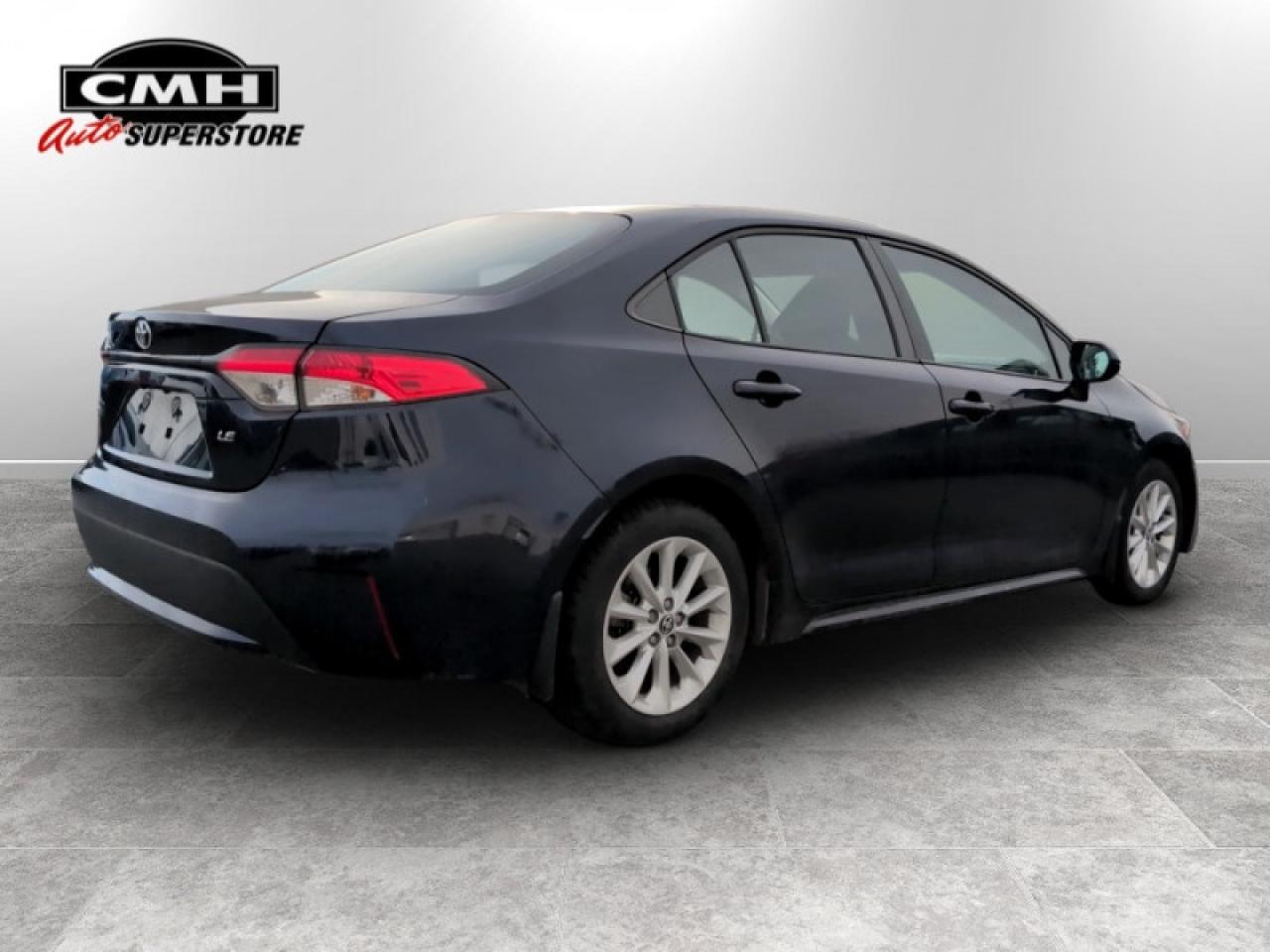 2021 Toyota Corolla LE CVT Photo3