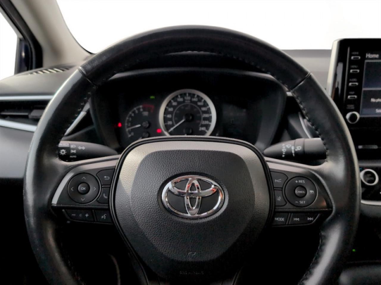 2021 Toyota Corolla LE CVT Photo