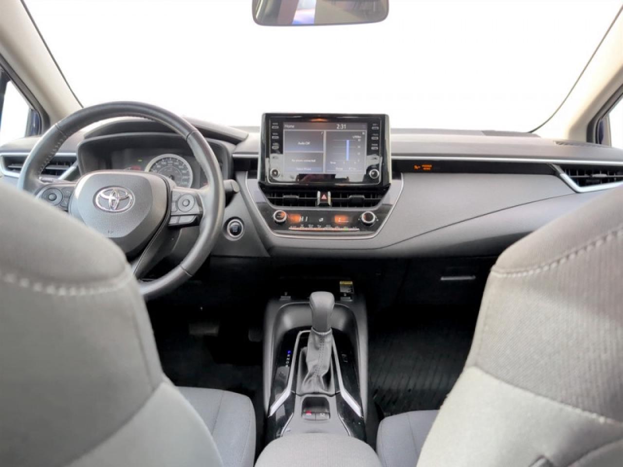 2021 Toyota Corolla LE CVT Photo