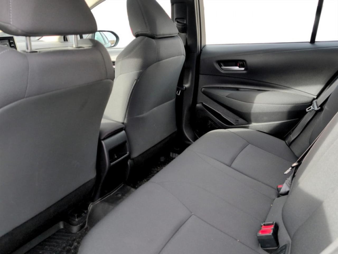 2021 Toyota Corolla LE CVT Photo