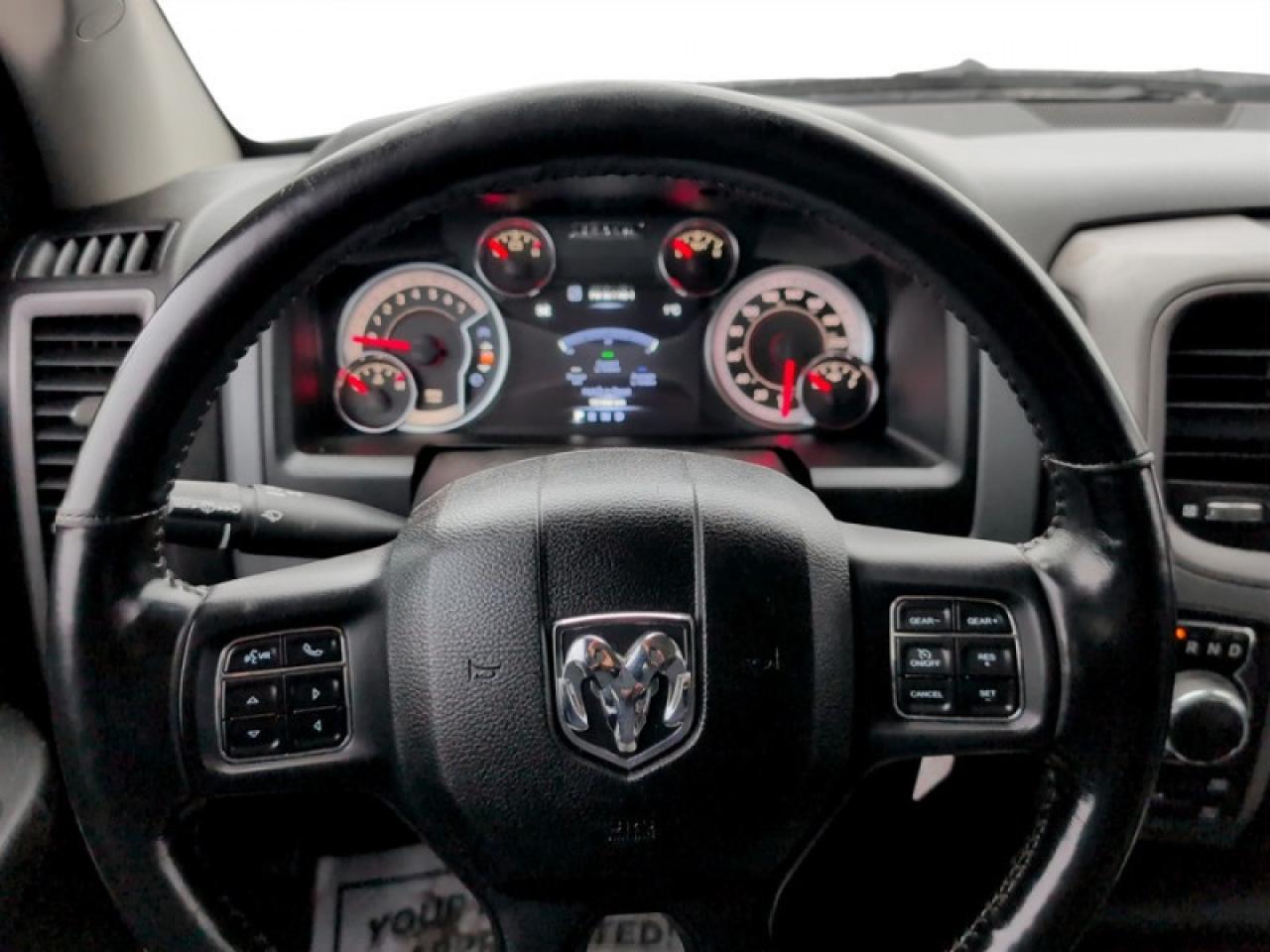 2020 RAM 1500 Classic EXPRESS Photo