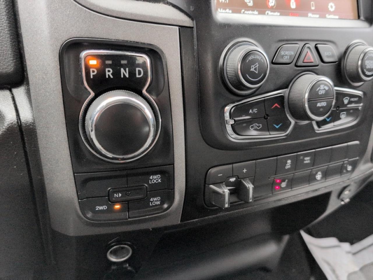 2020 RAM 1500 Classic EXPRESS Photo