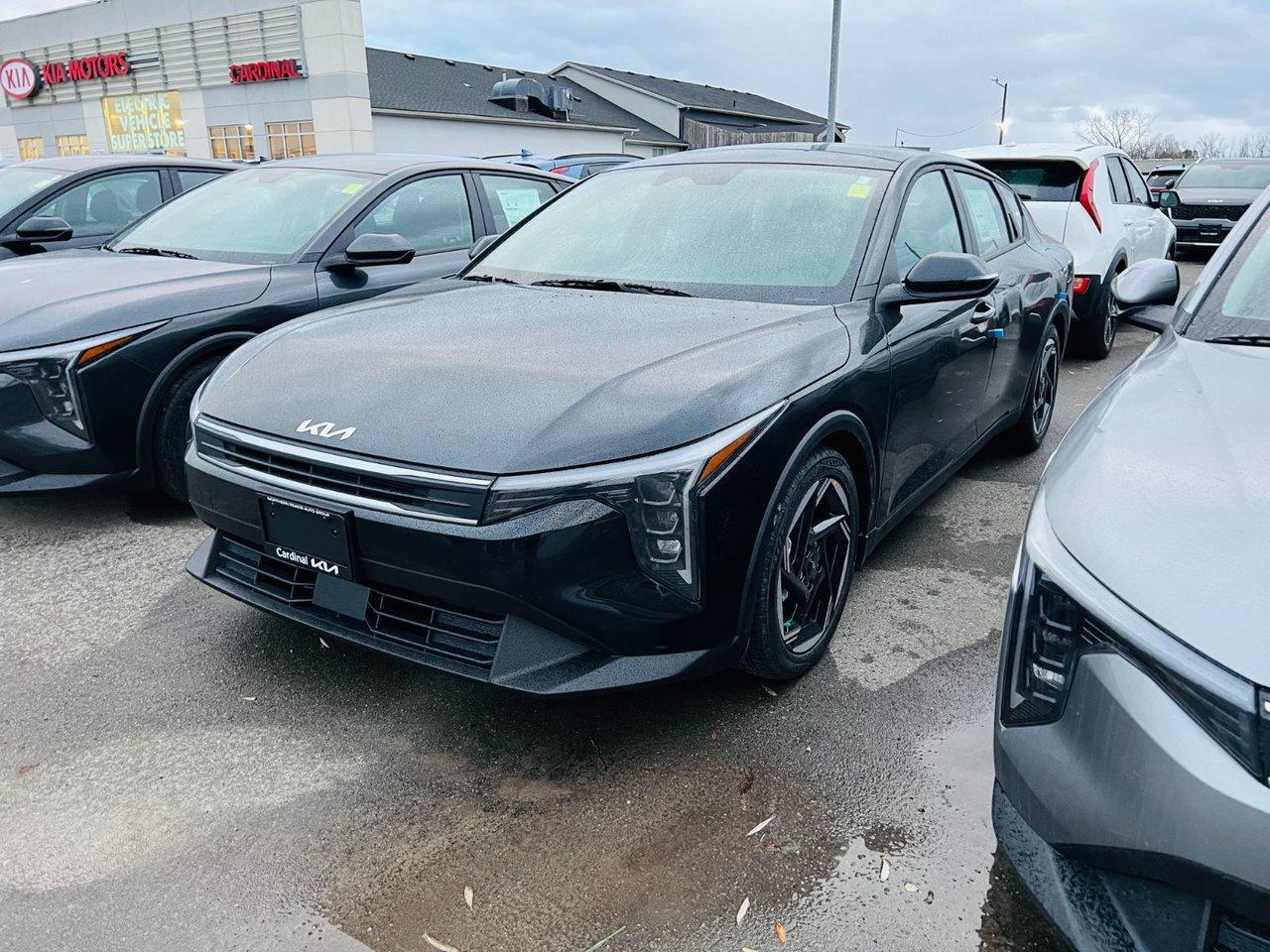 2025 Kia K4 EX Plus Photo