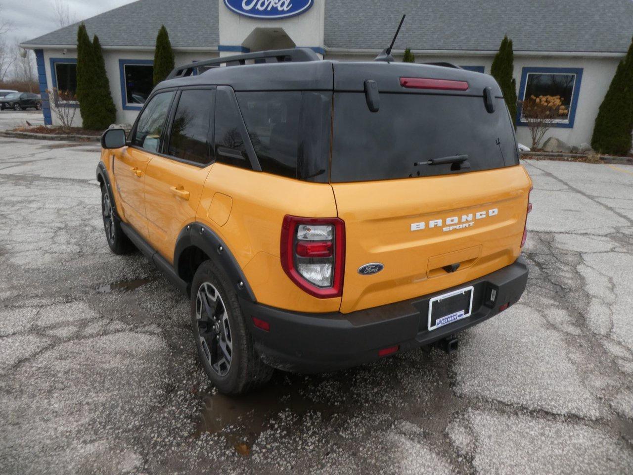 2022 Ford Bronco Sport OUTER BANKS OUTER BAN Photo