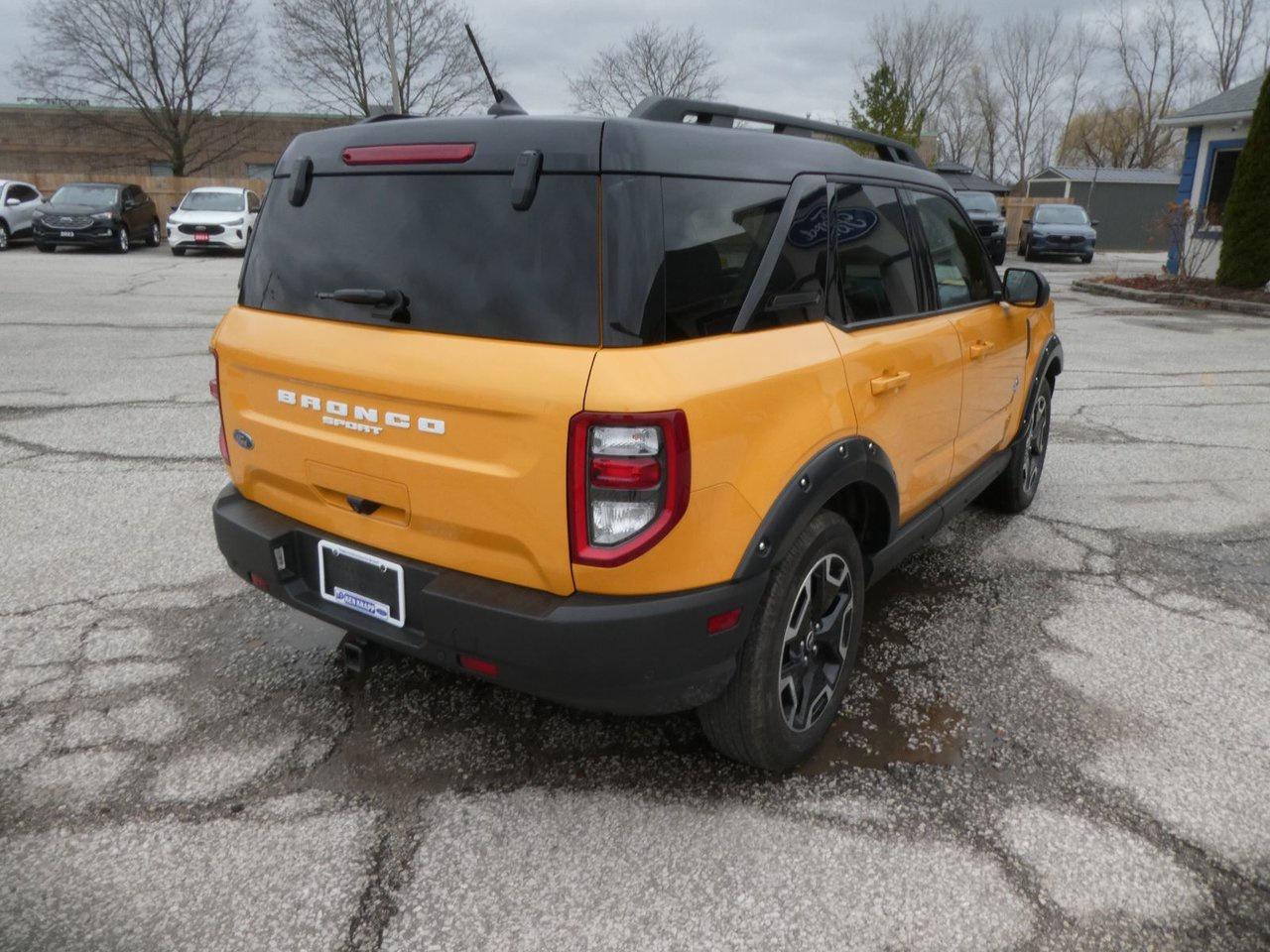 2022 Ford Bronco Sport OUTER BANKS OUTER BAN Photo