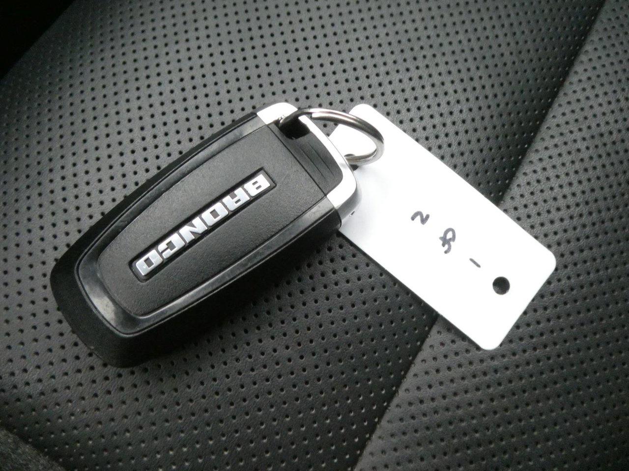 2022 Ford Bronco Sport OUTER BANKS OUTER BAN Photo