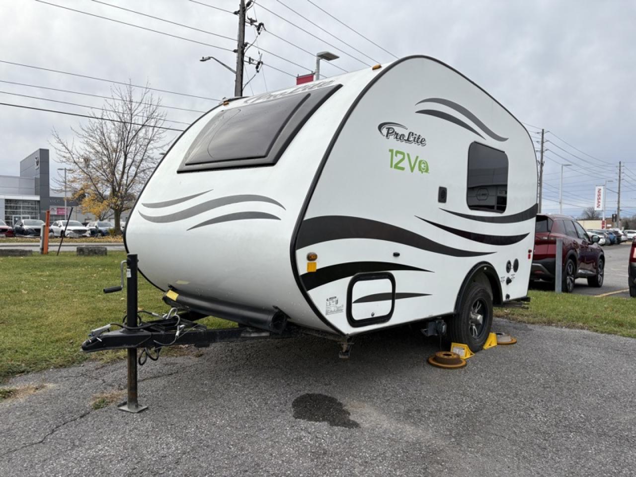 2022 Prolite 12V Ultralight, Weighs Only 1,150lbs!!! Photo