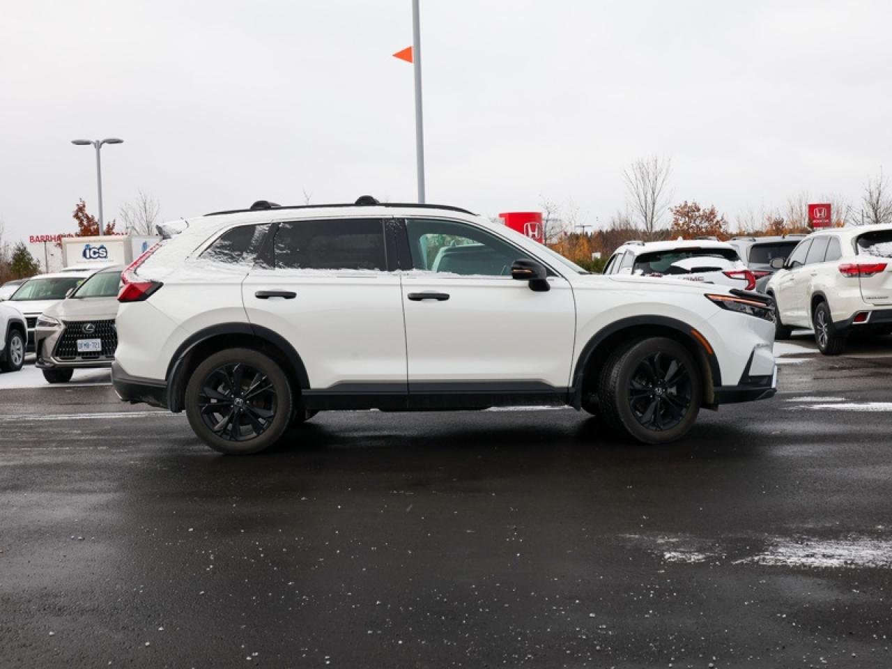 2023 Honda CR-V Hybrid Touring  - Leather Seats - $299 B/W Photo