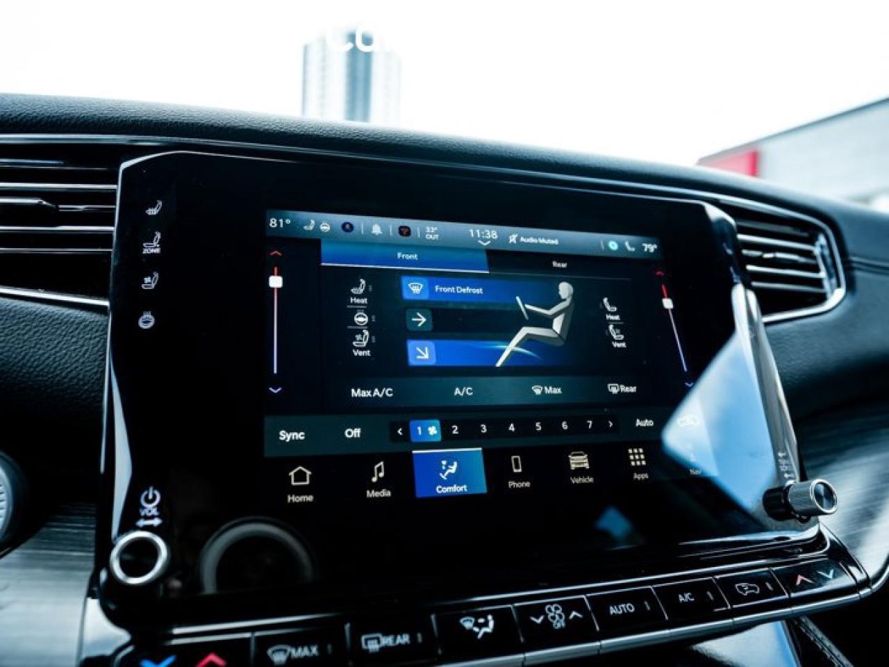 2024 Jeep Wagoneer Series III 7 Seater Three Panel Sunroof 360 Camera McIntosh Audio Photo