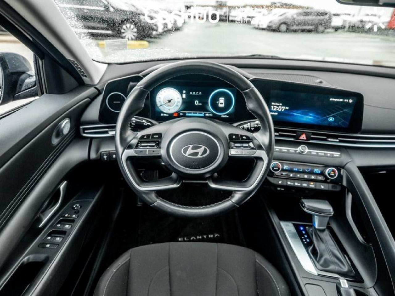 2024 Hyundai Elantra Preferred Photo