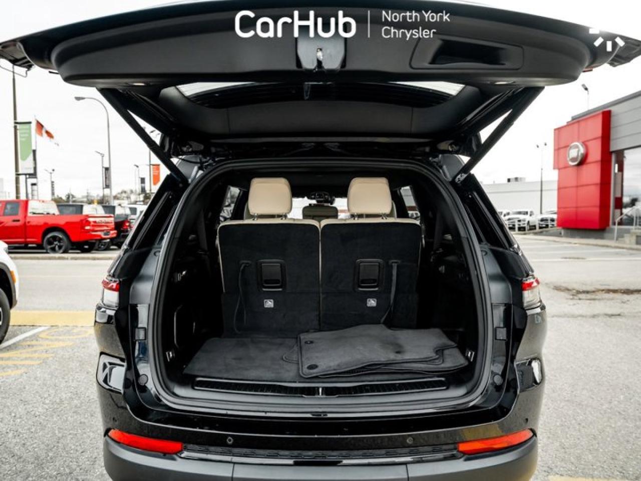 2024 Jeep Grand Cherokee L Limited Photo