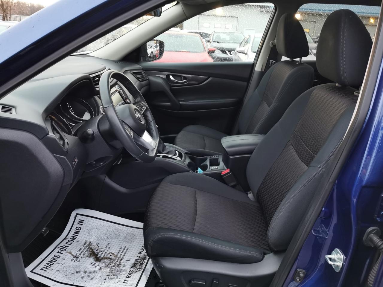 2018 Nissan Rogue SV AWD - Photo #11