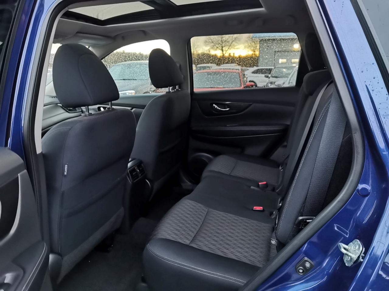 2018 Nissan Rogue SV AWD - Photo #14