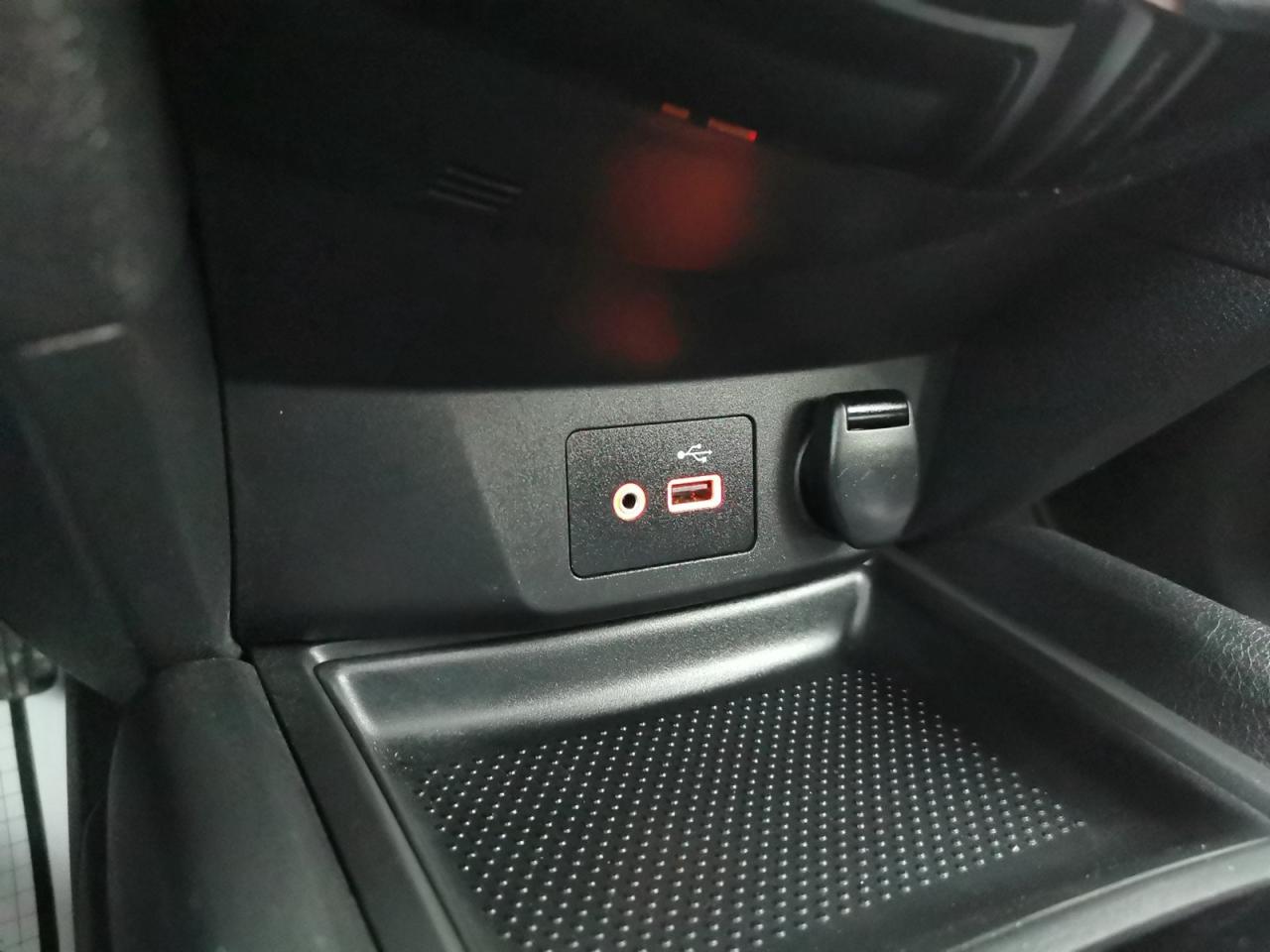 2018 Nissan Rogue SV AWD - Photo #24