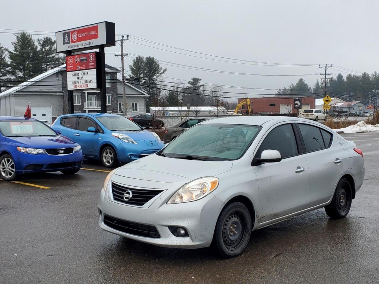 Used 2012 Nissan Versa 1.6 SL for sale in Sainte Sophie, QC