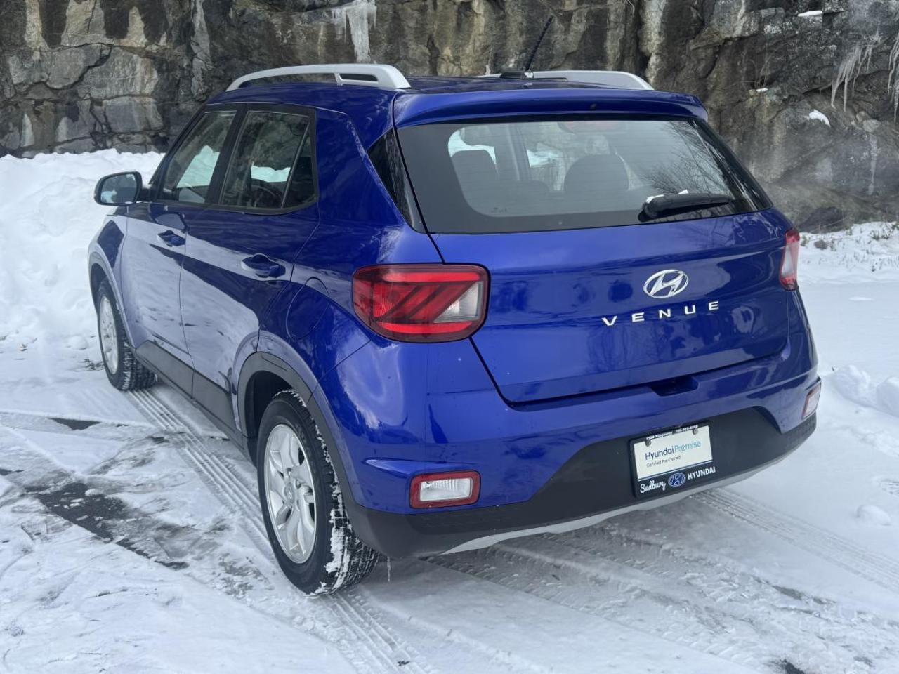 2023 Hyundai Venue Preferred IVT Photo