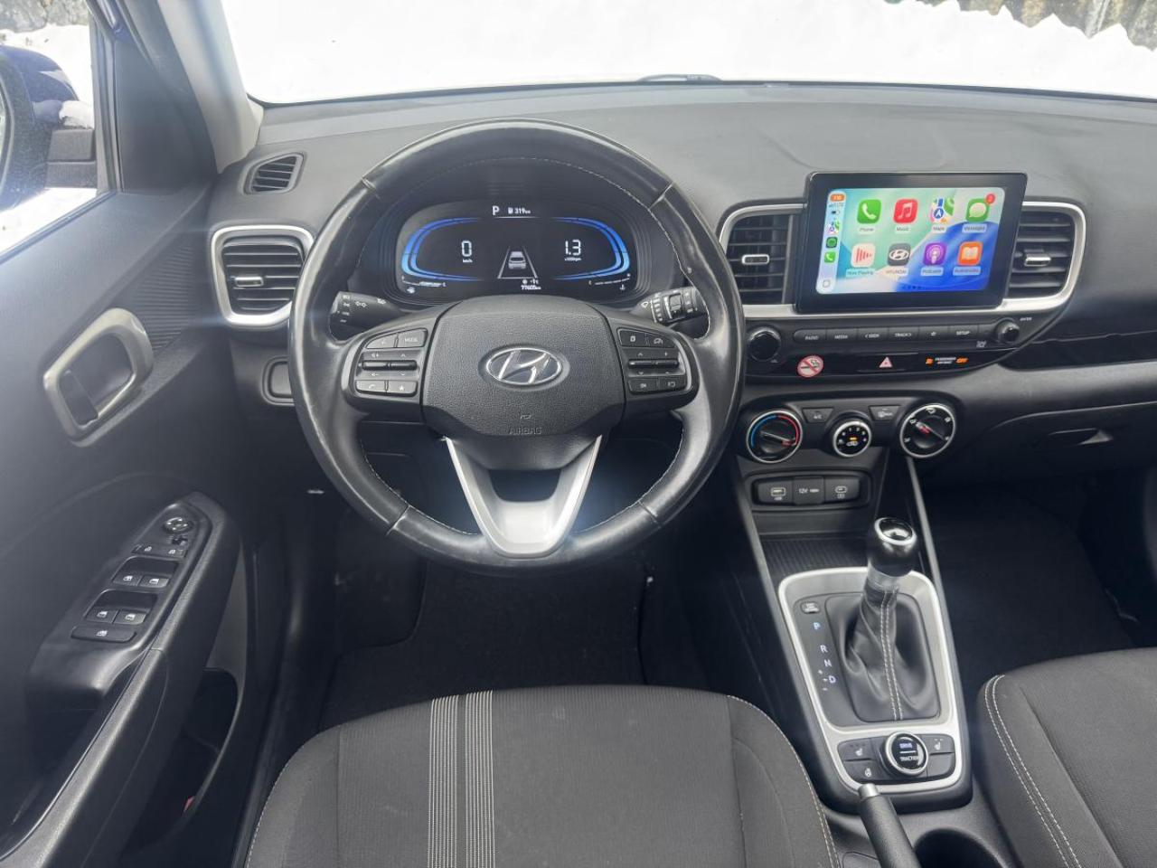 2023 Hyundai Venue Preferred IVT Photo