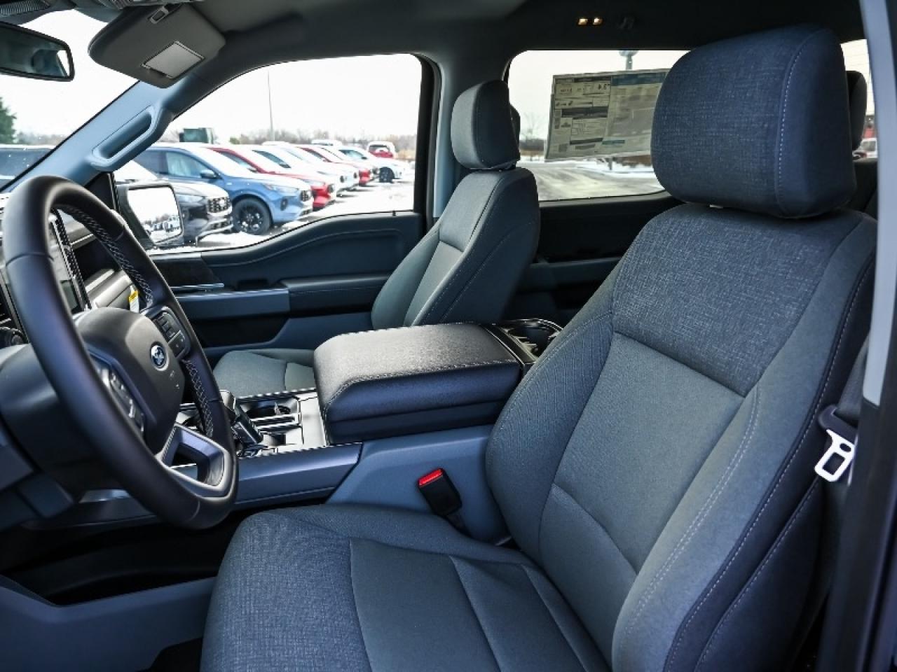 2025 Ford F-150 Lightning XLT Photo