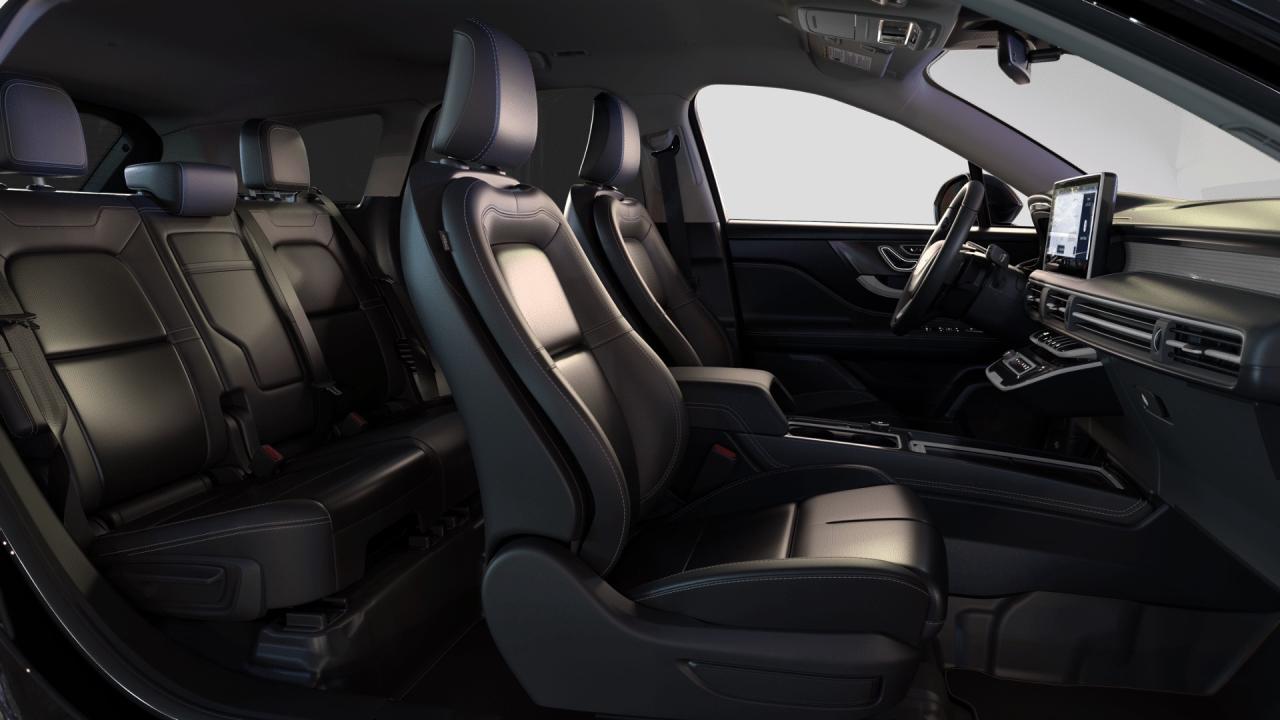 2026 Lincoln Corsair Premiere Photo