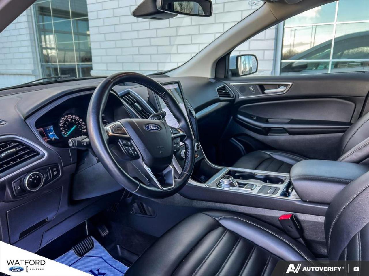 2023 Ford Edge SEL AWD Photo