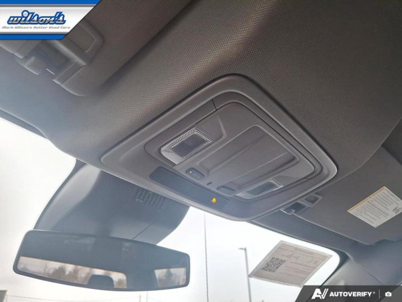 2023 Chevrolet Silverado 1500 WT Crew 4X4 | 5.3L | Leather | Z71 | Spray-on Liner | Alloy wheels | CarPlay + Android | and More ! Photo