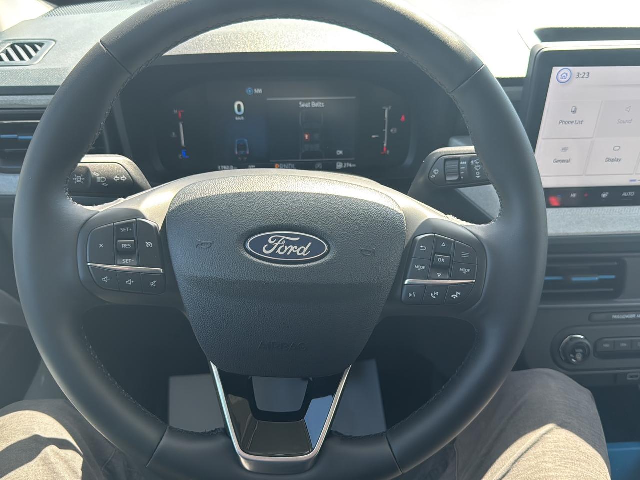 2025 Ford Maverick XLT Photo