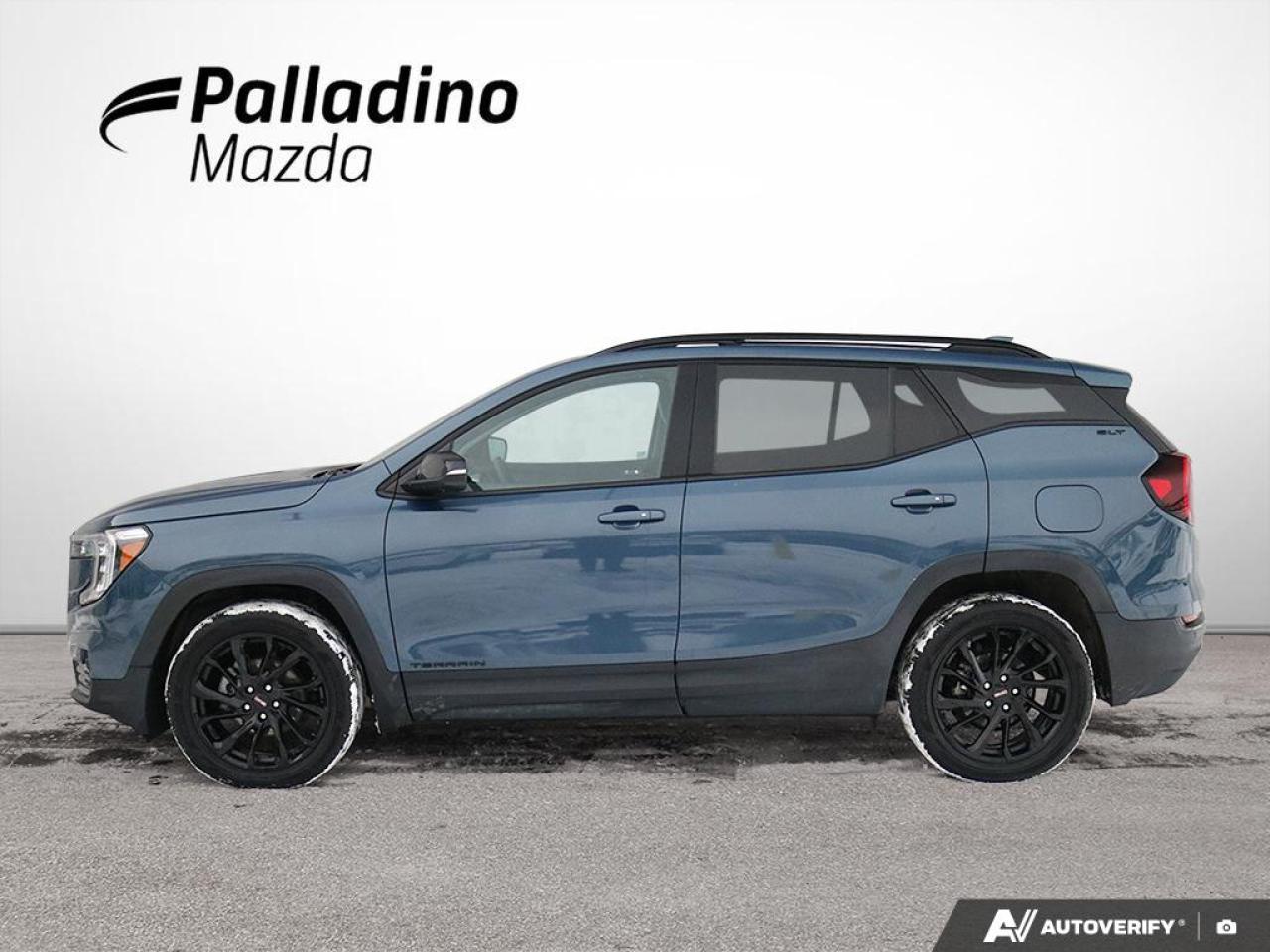 2024 GMC Terrain SLT Photo2