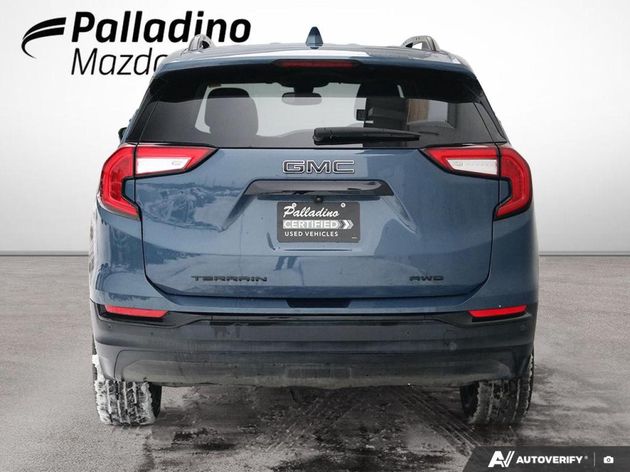 2024 GMC Terrain SLT Photo4