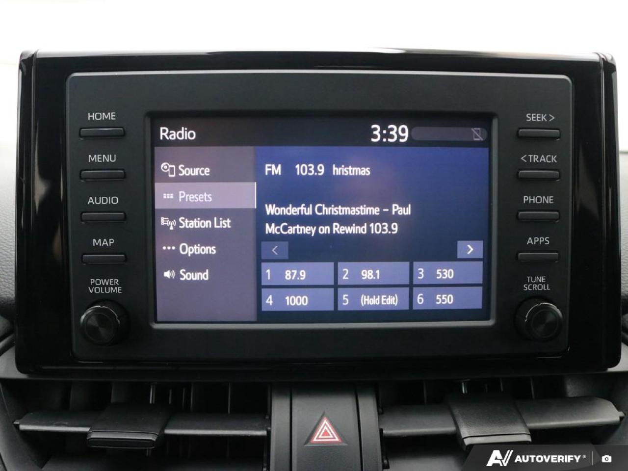 2020 Toyota RAV4 XLE Photo