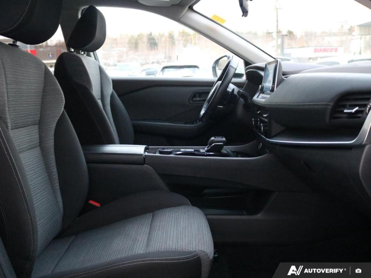 2022 Nissan Rogue S Photo