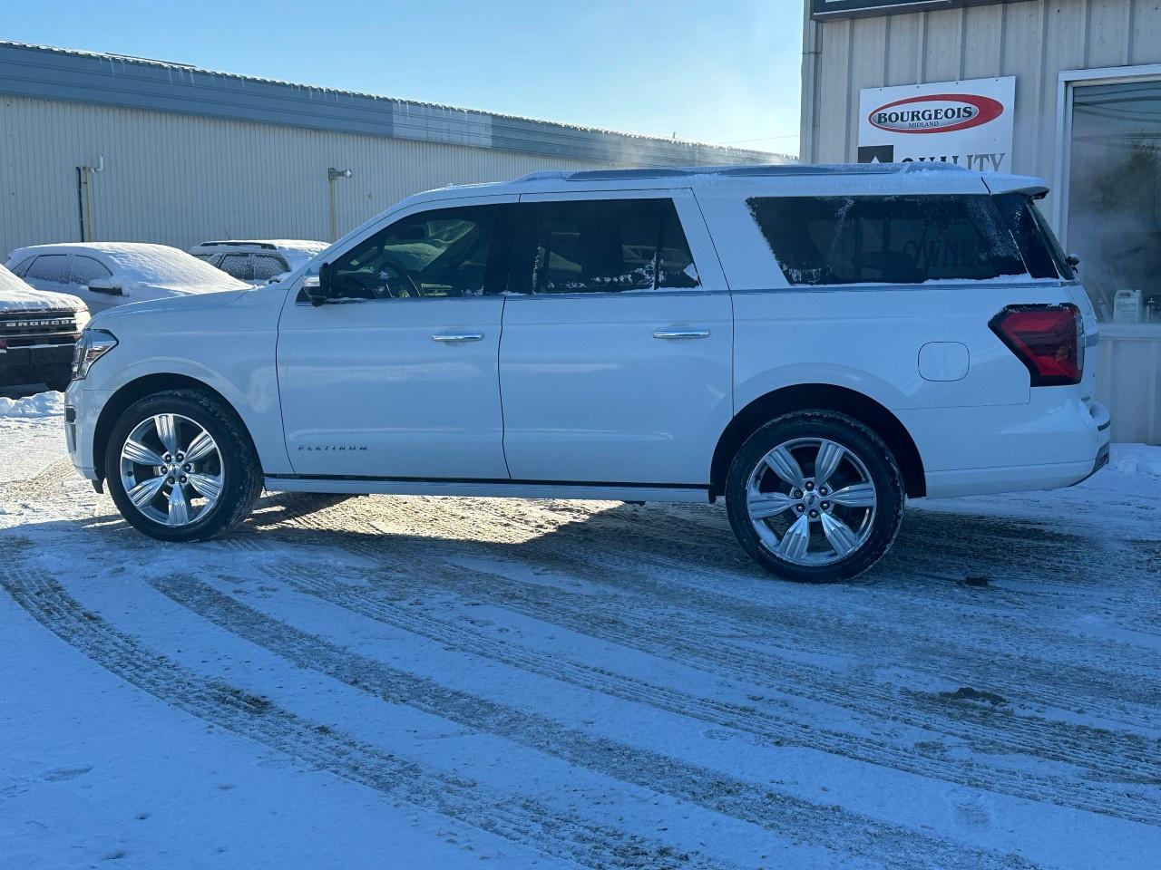 2022 Ford Expedition Platinum Max 4X4 Photo
