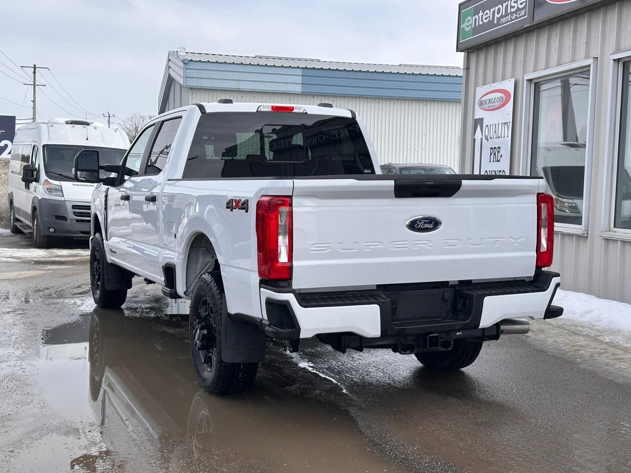 2026 Ford F-250 Super Duty SRW XL 4WD Crew Cab 6.75' Box Photo