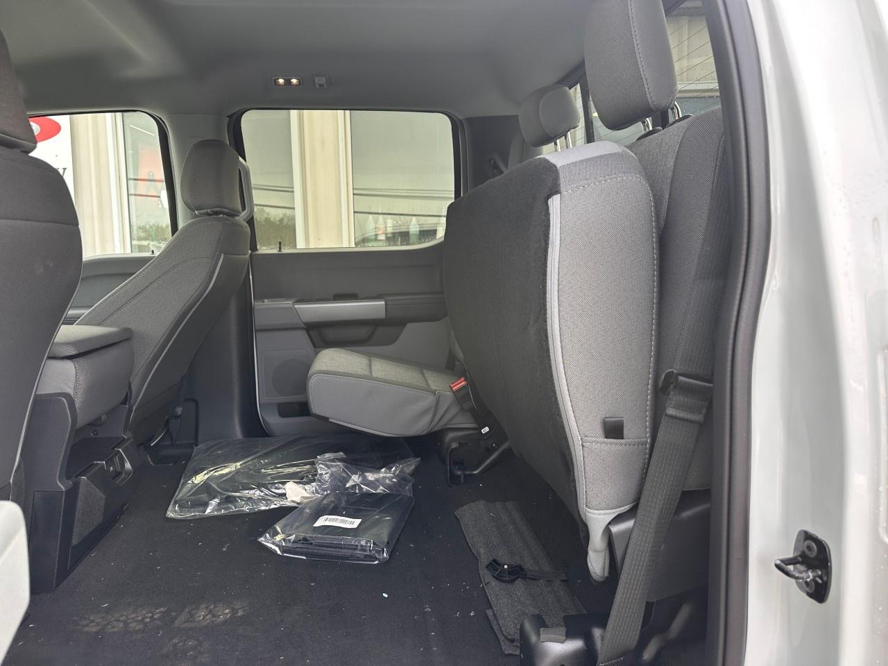 2026 Ford F-250 Super Duty SRW XL 4WD Crew Cab 6.75' Box Photo