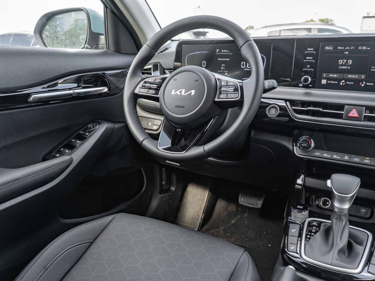 2026 Kia Seltos EX AWD Photo