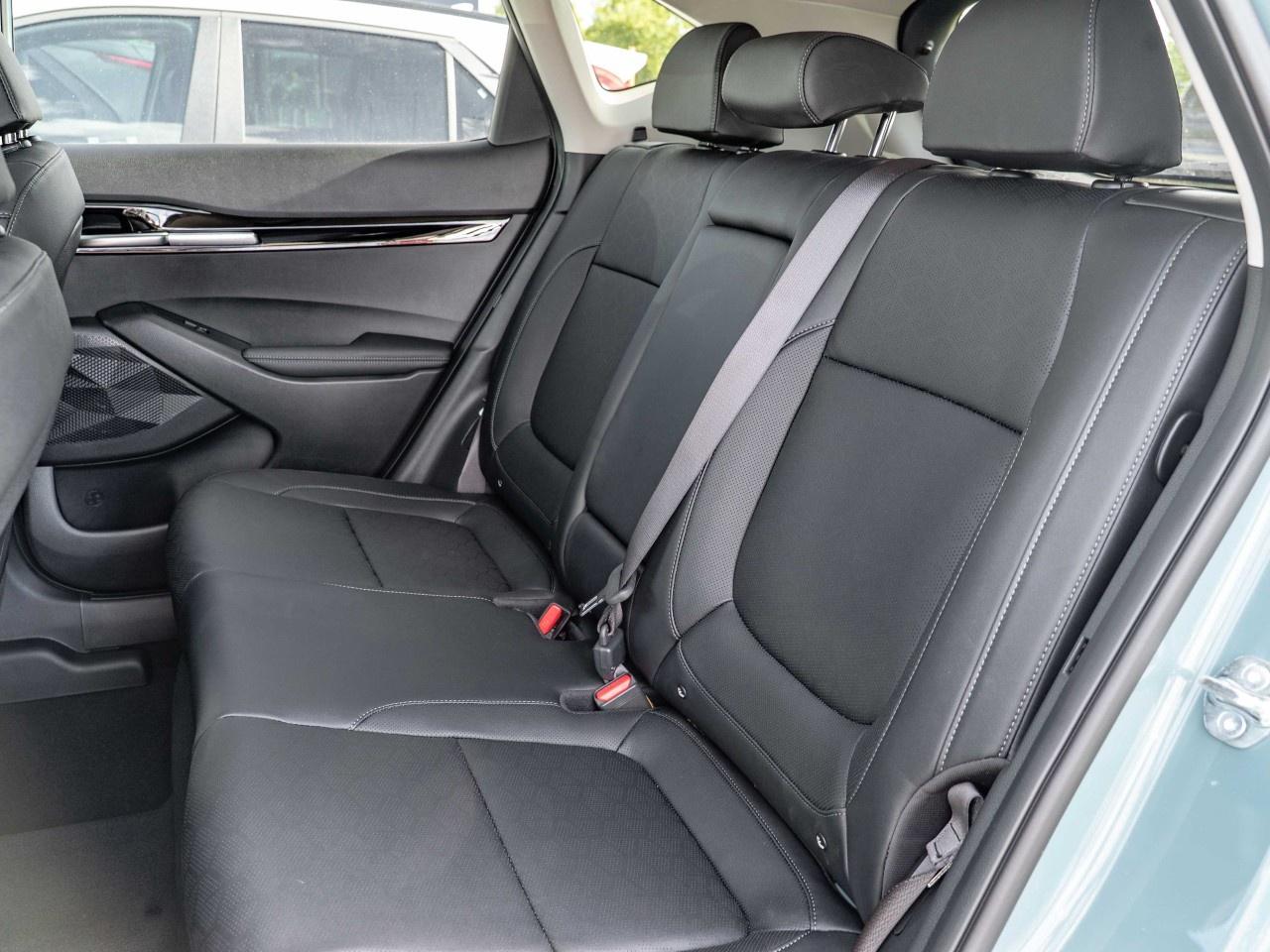 2026 Kia Seltos EX AWD Photo