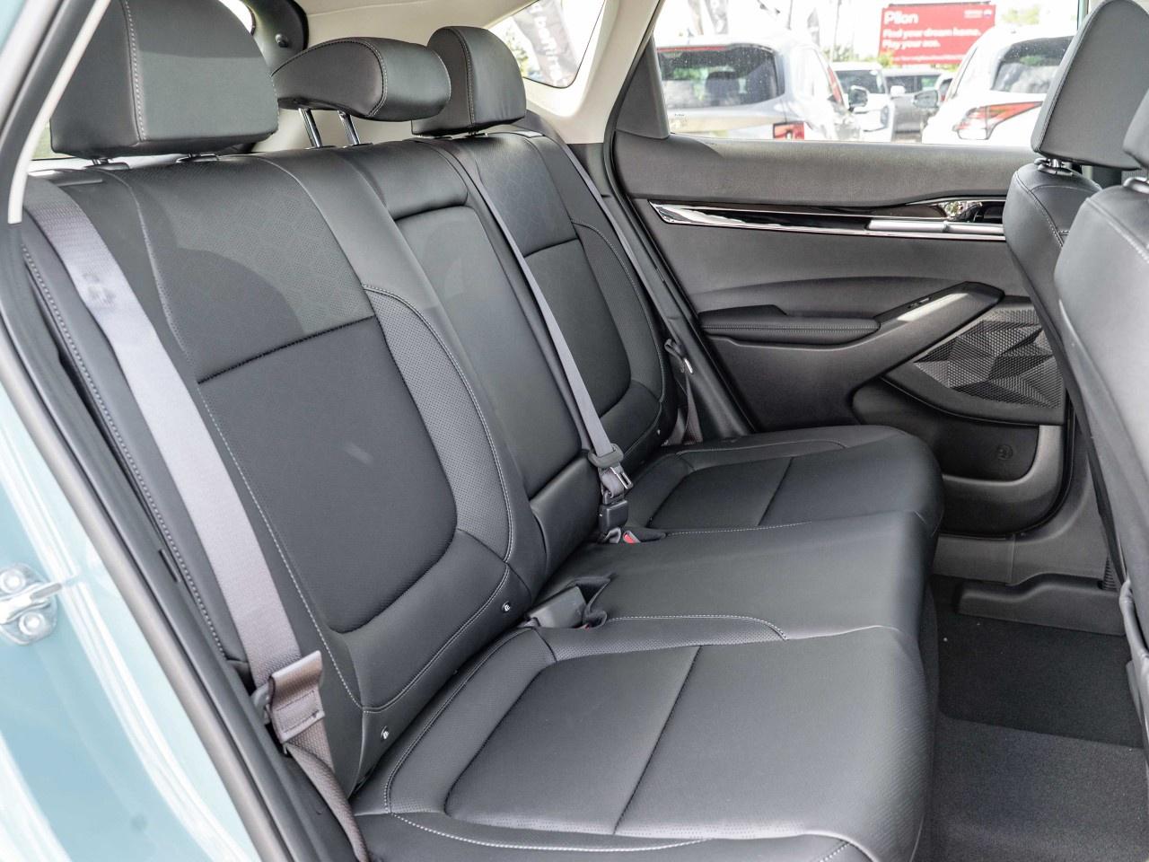 2026 Kia Seltos EX AWD Photo