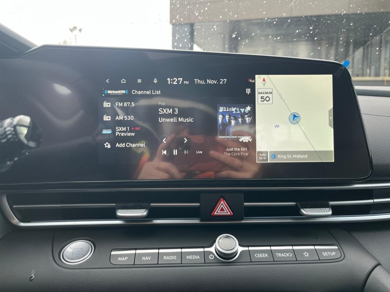 2026 Hyundai Elantra Luxury IVT Photo