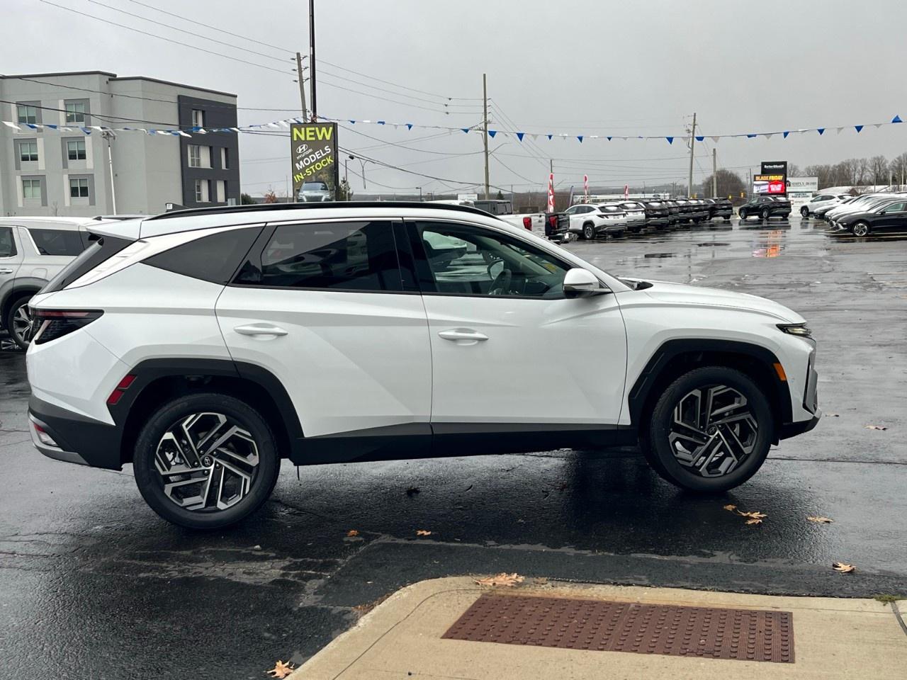 2026 Hyundai Tucson Hybrid Ultimate AWD Photo