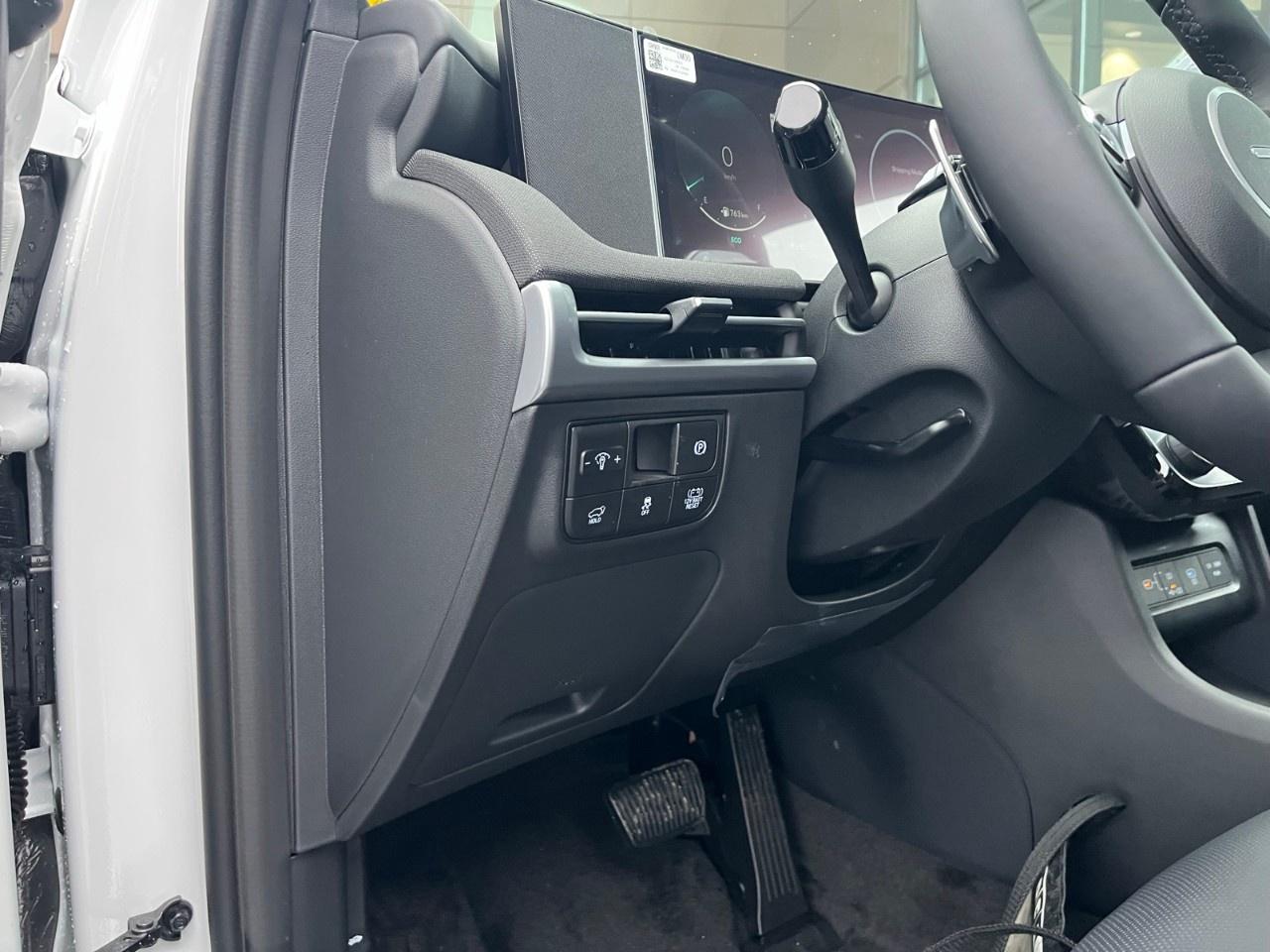 2026 Hyundai Tucson Hybrid Ultimate AWD Photo