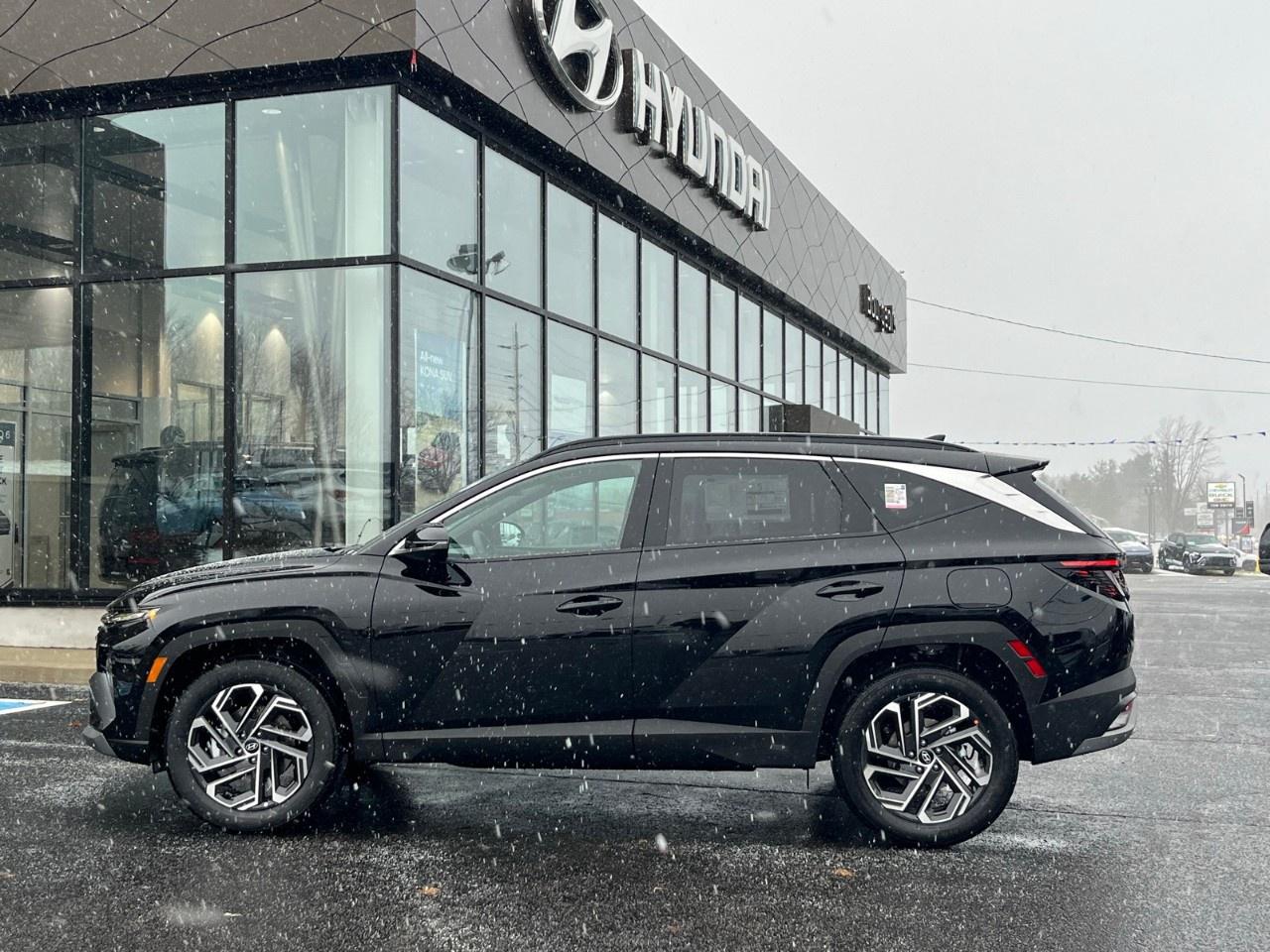 2026 Hyundai Tucson Hybrid Ultimate AWD Photo