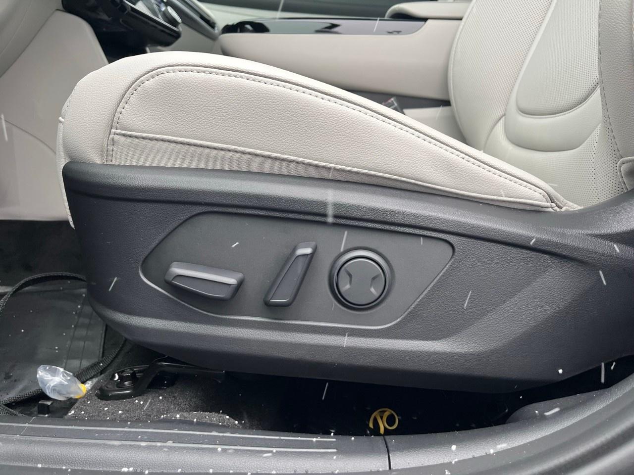 2026 Hyundai Tucson Hybrid Ultimate AWD Photo