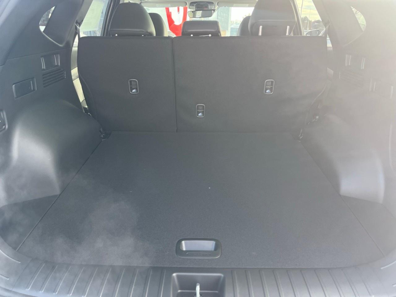 2026 Hyundai Tucson Hybrid Ultimate AWD Photo