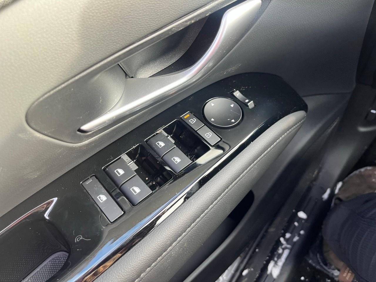 2026 Hyundai Tucson Hybrid Ultimate AWD Photo