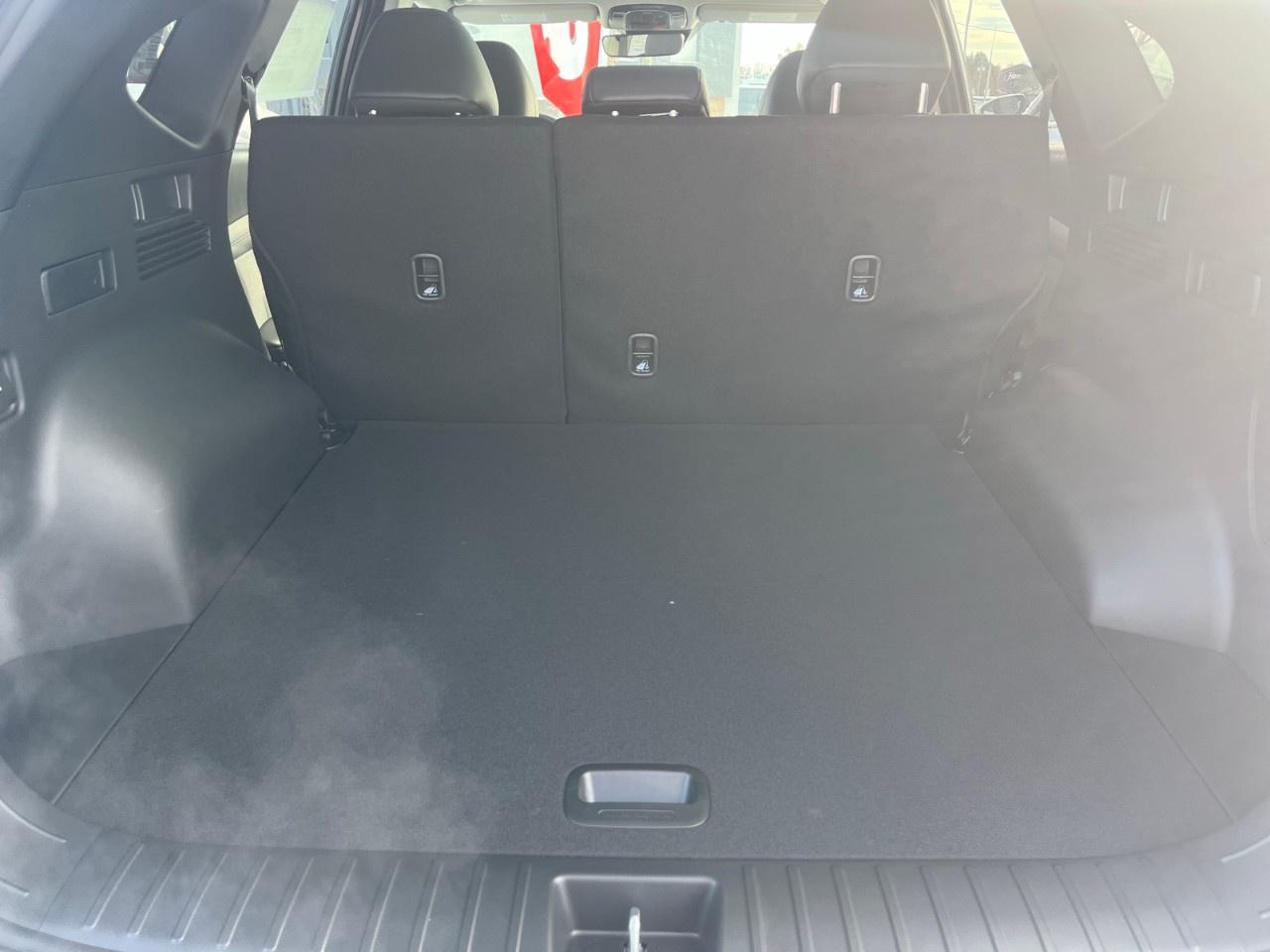 2026 Hyundai Tucson Hybrid Ultimate AWD Photo