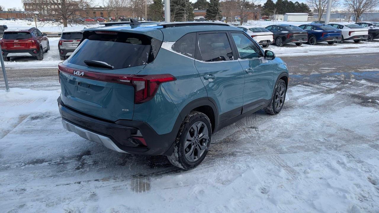 2024 Kia Seltos EX AWD Photo