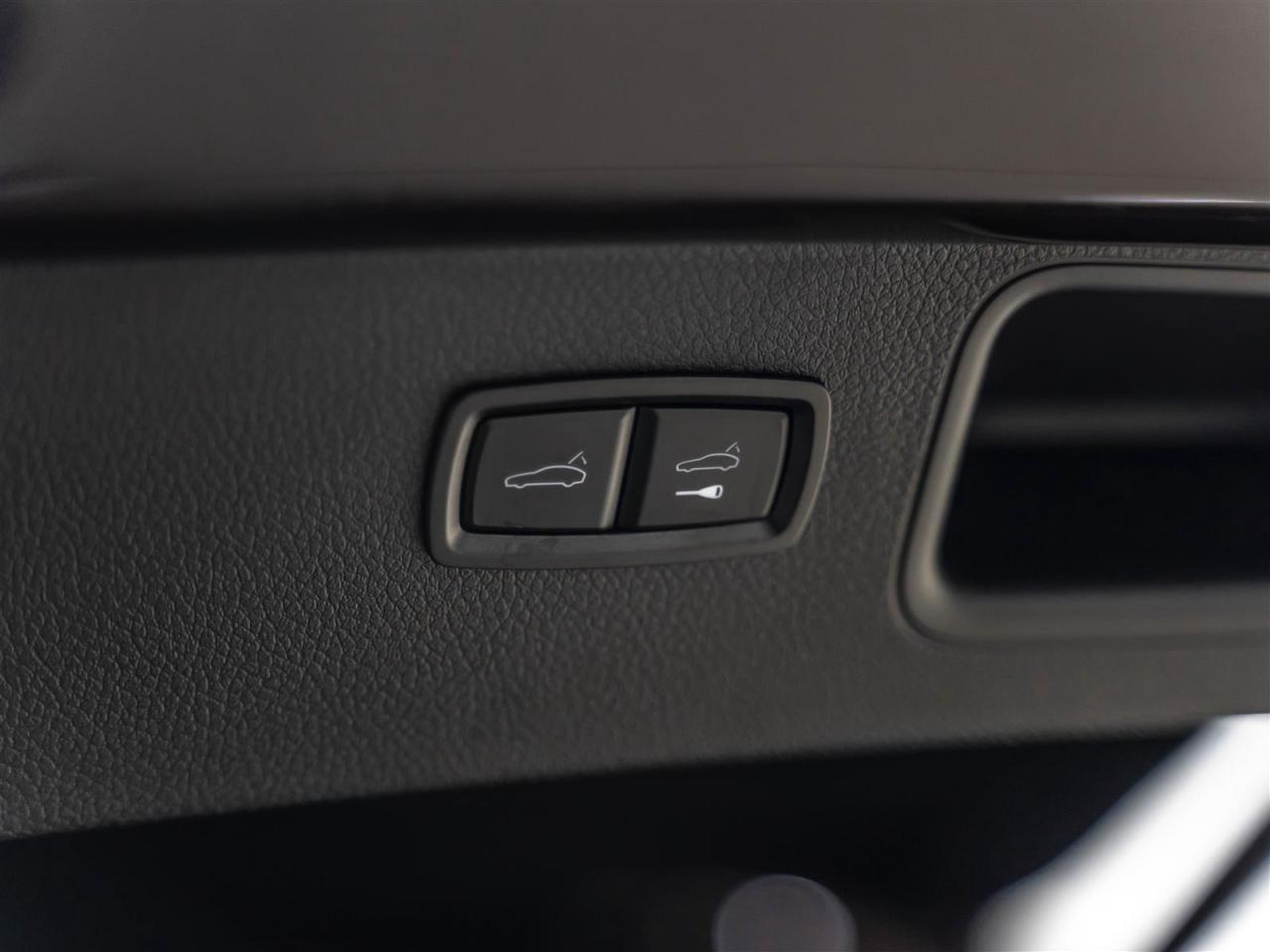 2019 Porsche Macan $399 BI WEEKLY $5000 DOWN|S|PREMIUM PLUS|PREMIUM INTERIOR|360CAM|BOSE|LOADED Photo