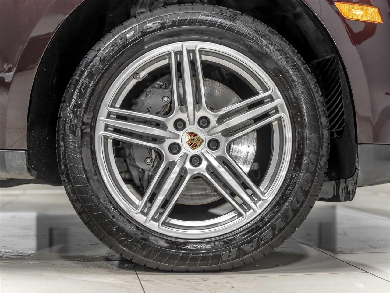 2019 Porsche Macan $399 BI WEEKLY $5000 DOWN|S|PREMIUM PLUS|PREMIUM INTERIOR|360CAM|BOSE|LOADED Photo