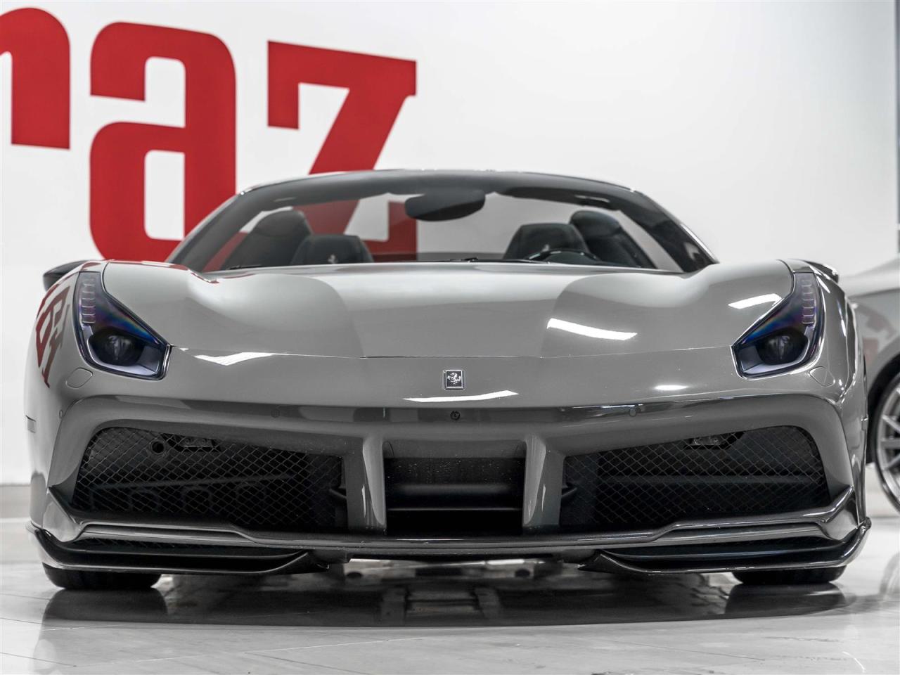 2018 Ferrari 400i CARBON FIBER RACING PKG|NOVITEC EXHAUST|SPECIAL PAINT Photo3