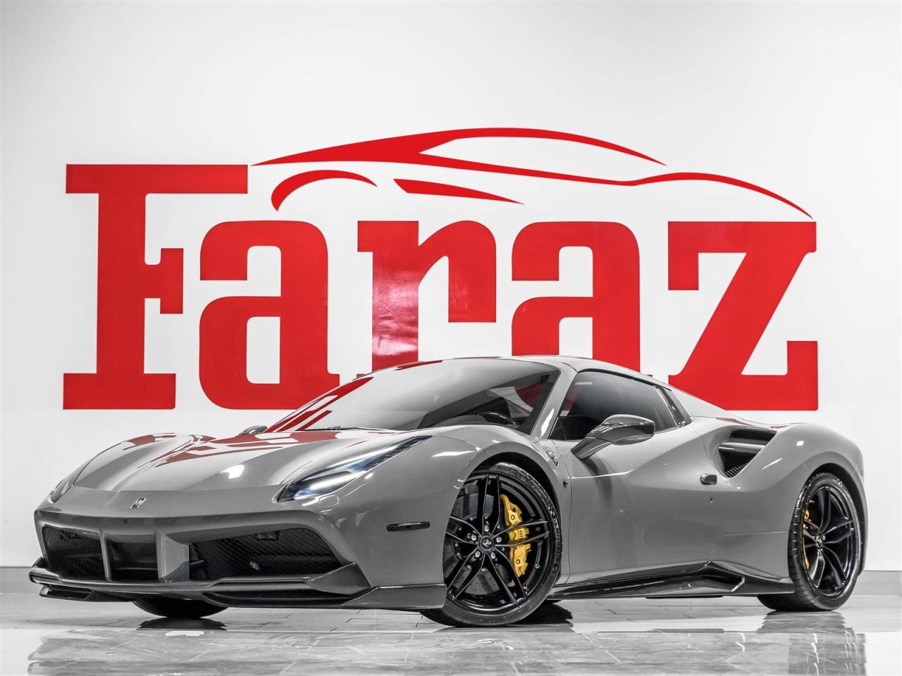 2018 Ferrari 400i CARBON FIBER RACING PKG|NOVITEC EXHAUST|SPECIAL PAINT Photo